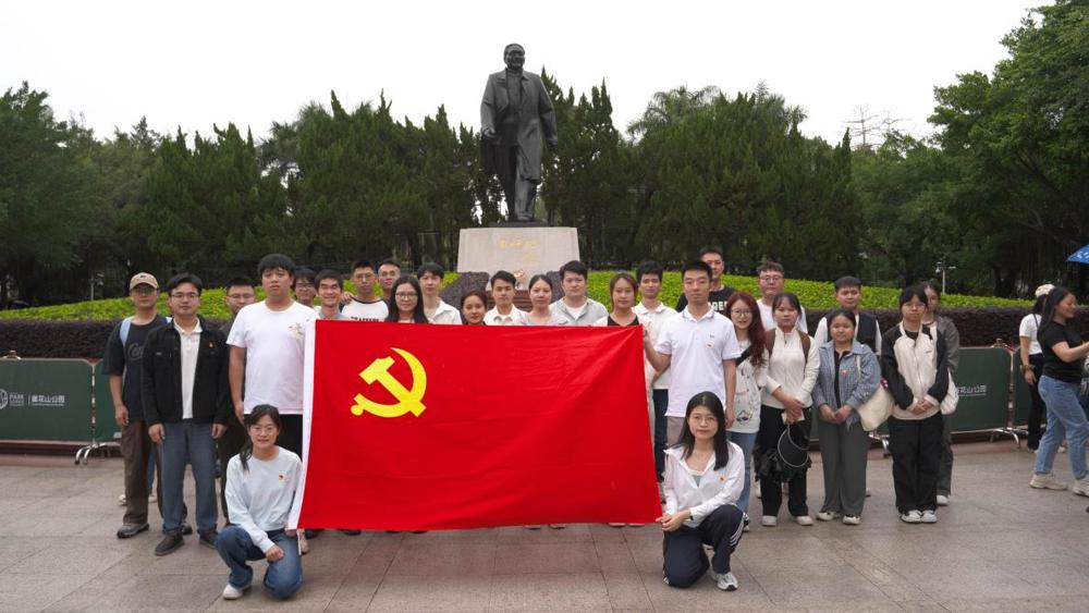 2d49d1c9465b7cdf7f4c4ef2d5d3e39