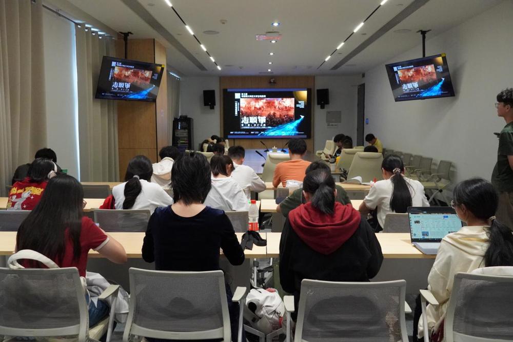 a7b86f11ee4dc9ef4002febc8b544fe1